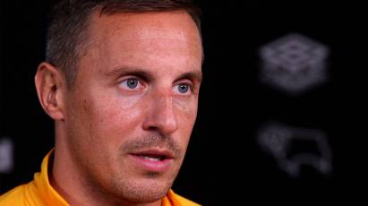 Jagielka Looks Ahead To Luton Town Clash