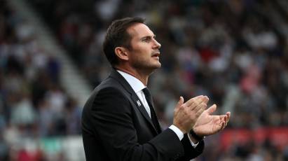 LAMPARD PRAISES GOALKEEPER AFTER HE REACHES MILESTONE