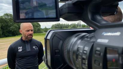 Warne Reviews Pre-Season So Far Ahead Of Matlock Trip